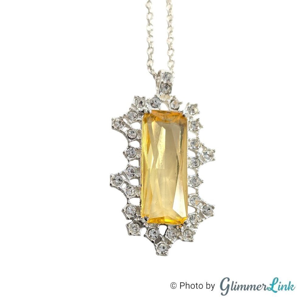AVON NRT Chic Frost Yellow Faceted Rhinestone Silver Tone Pendant Necklace